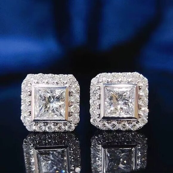NEW 18k White Gold Princess Cut Diamond Earrings - Picture 1 of 6